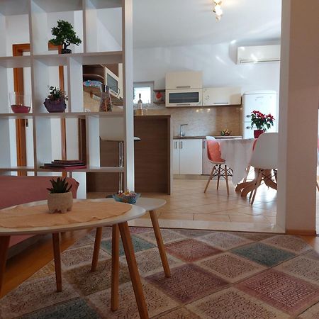 Apartments Zvonimir Hvar Town Esterno foto