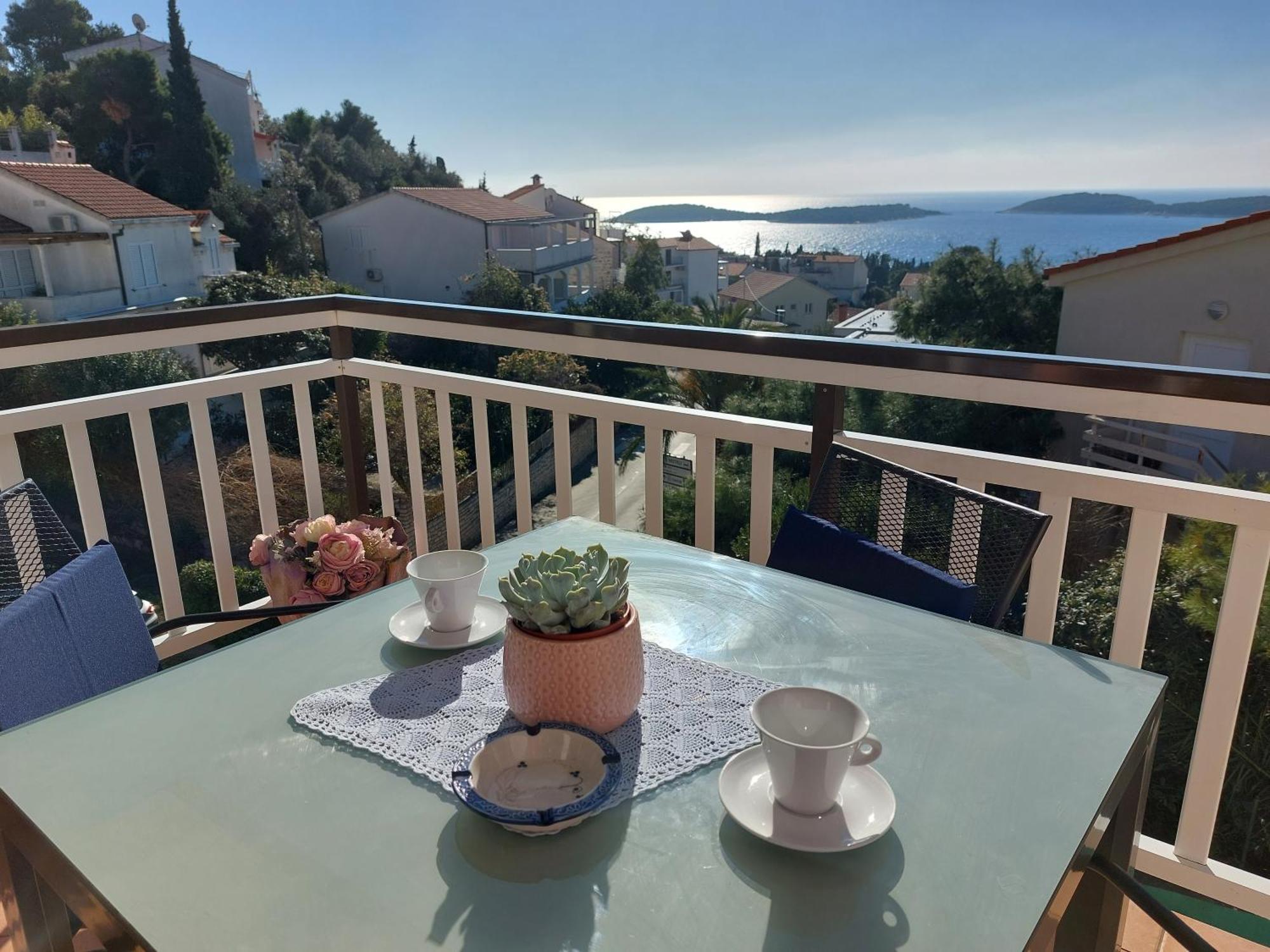 Apartments Zvonimir Hvar Town Esterno foto