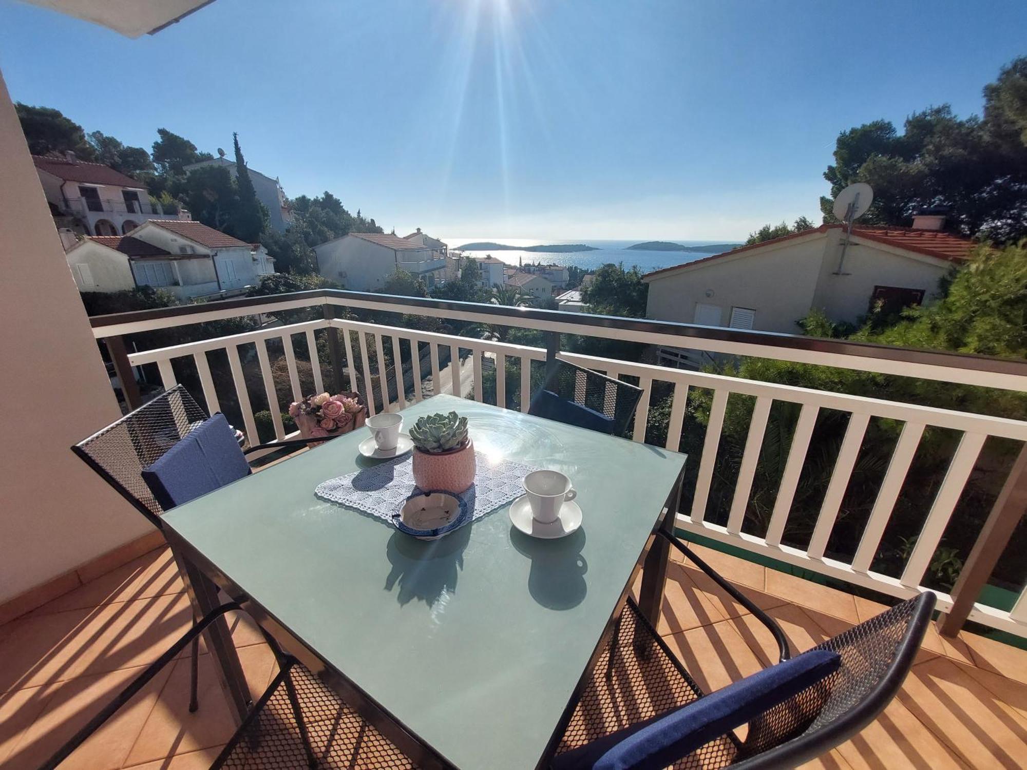 Apartments Zvonimir Hvar Town Esterno foto