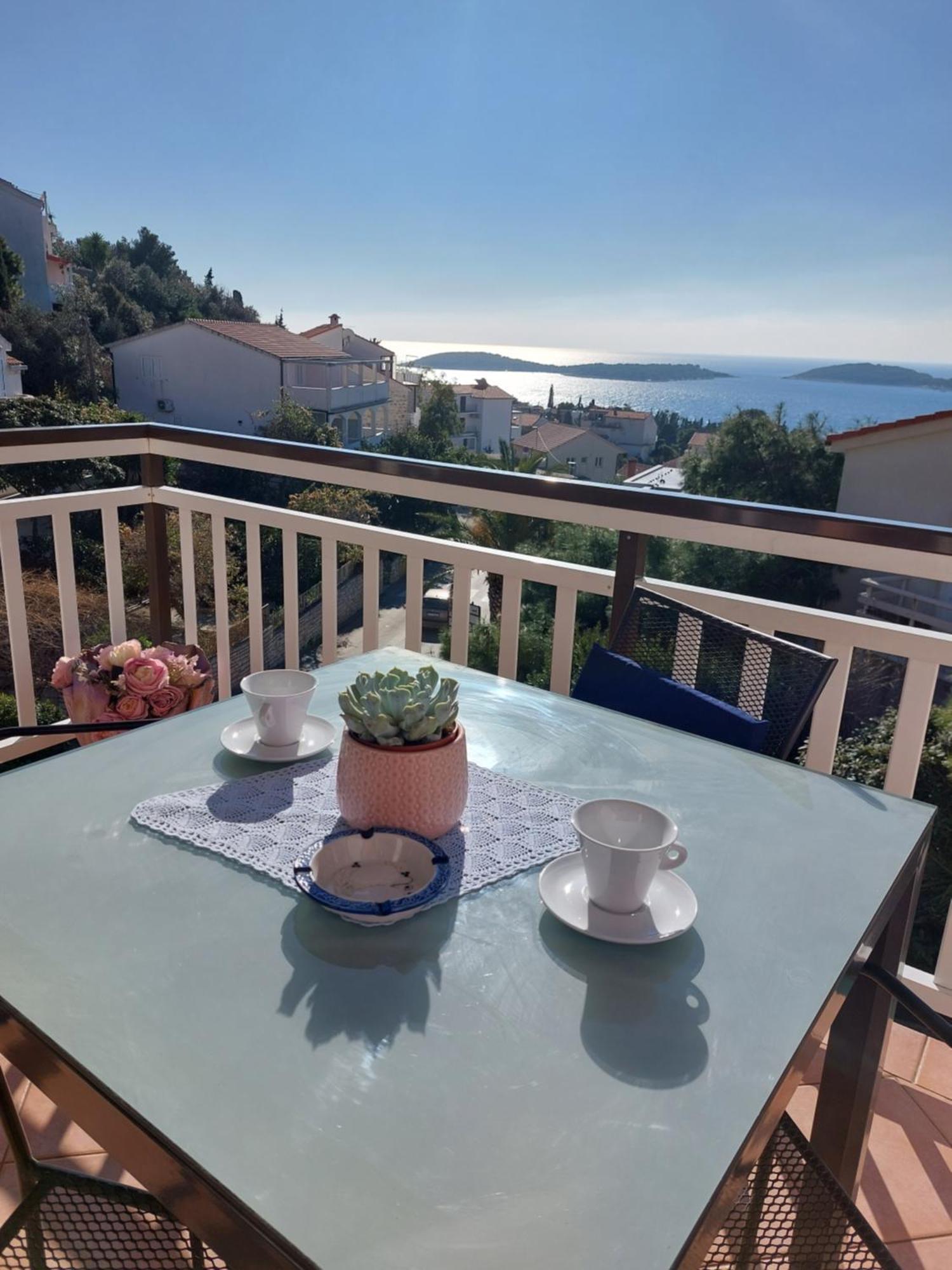 Apartments Zvonimir Hvar Town Esterno foto