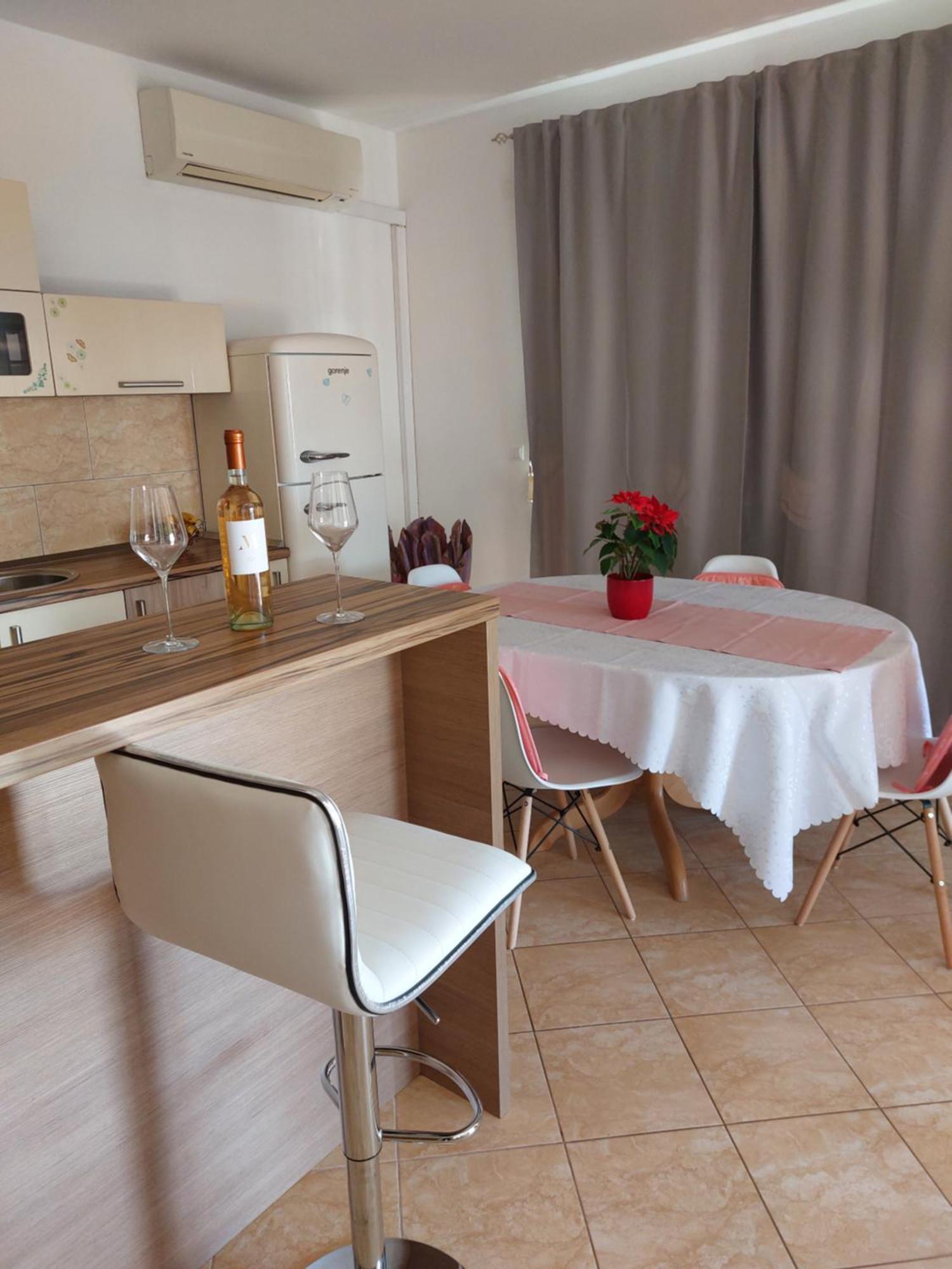 Apartments Zvonimir Hvar Town Esterno foto