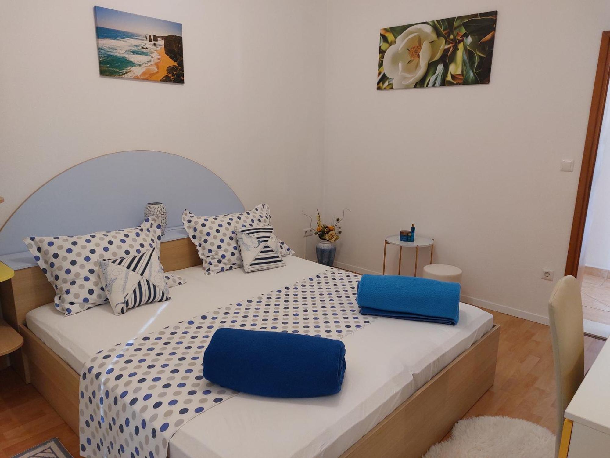 Apartments Zvonimir Hvar Town Esterno foto